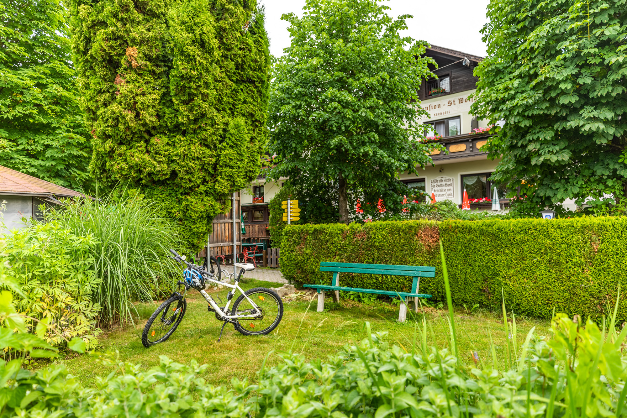 Radlerrast beim Gasthof St. Wolfgang